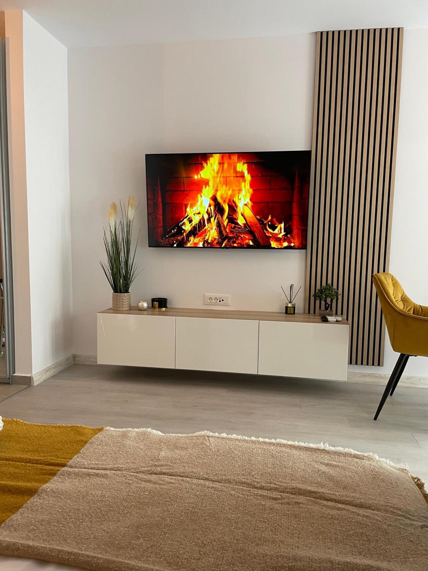 Appartamento Metropolis Elegance Bucarest Esterno foto